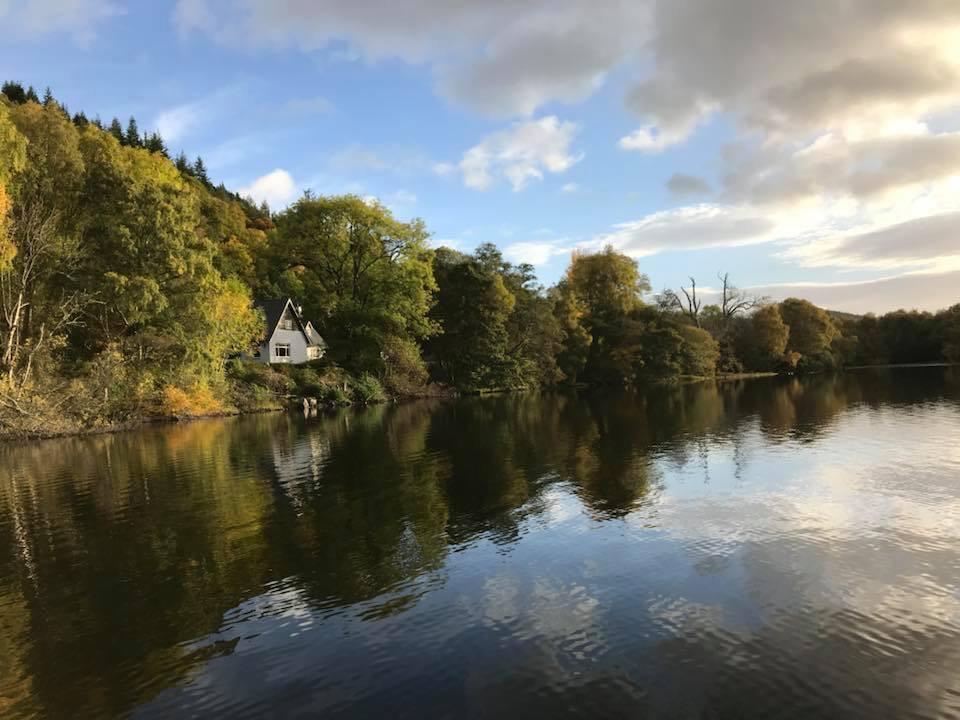 Lochview Affittacamere Contin